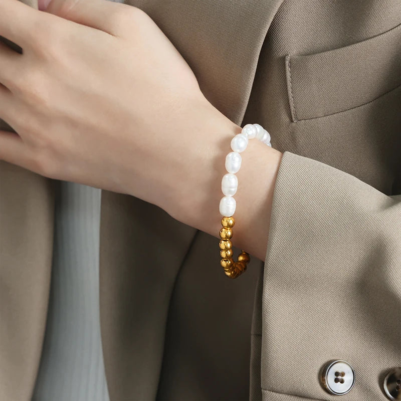 Calla Freshwater Pearl and Beaded Bracelet