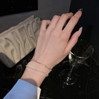 Lumin Delicate Light-Reflecting Chain Bracelet