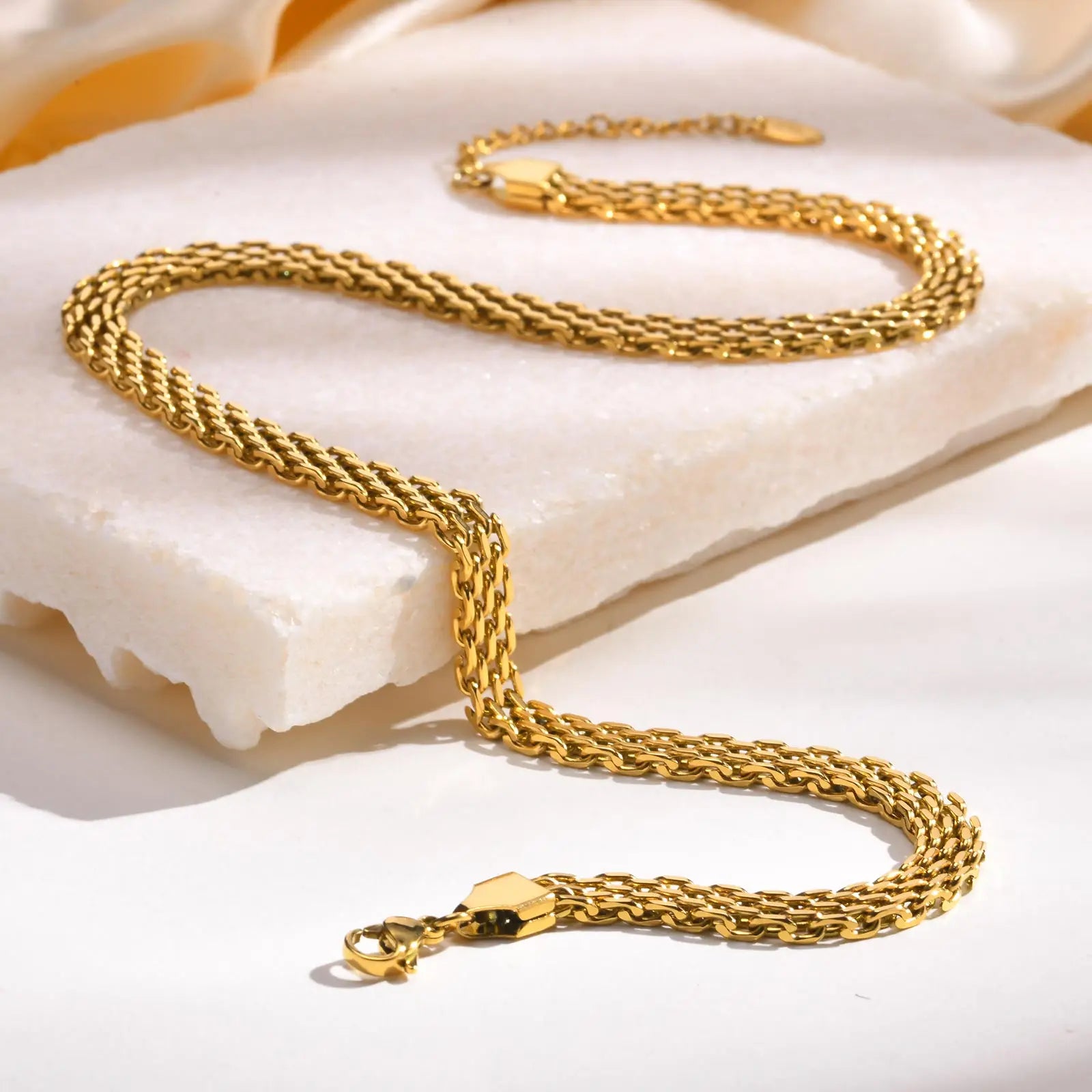 18K Gold Plated Chunky Mesh Choker Necklace