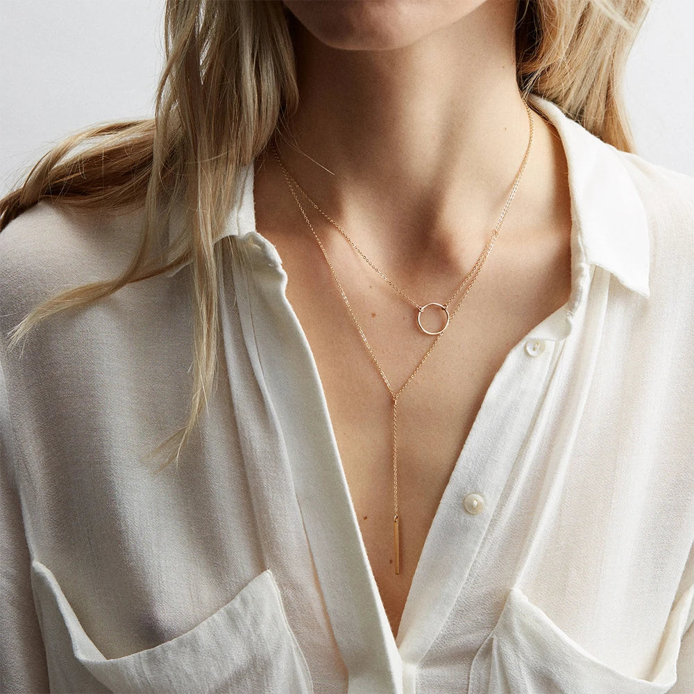 Minimalist Leaf & Pearl Round Rod Pendant Necklace