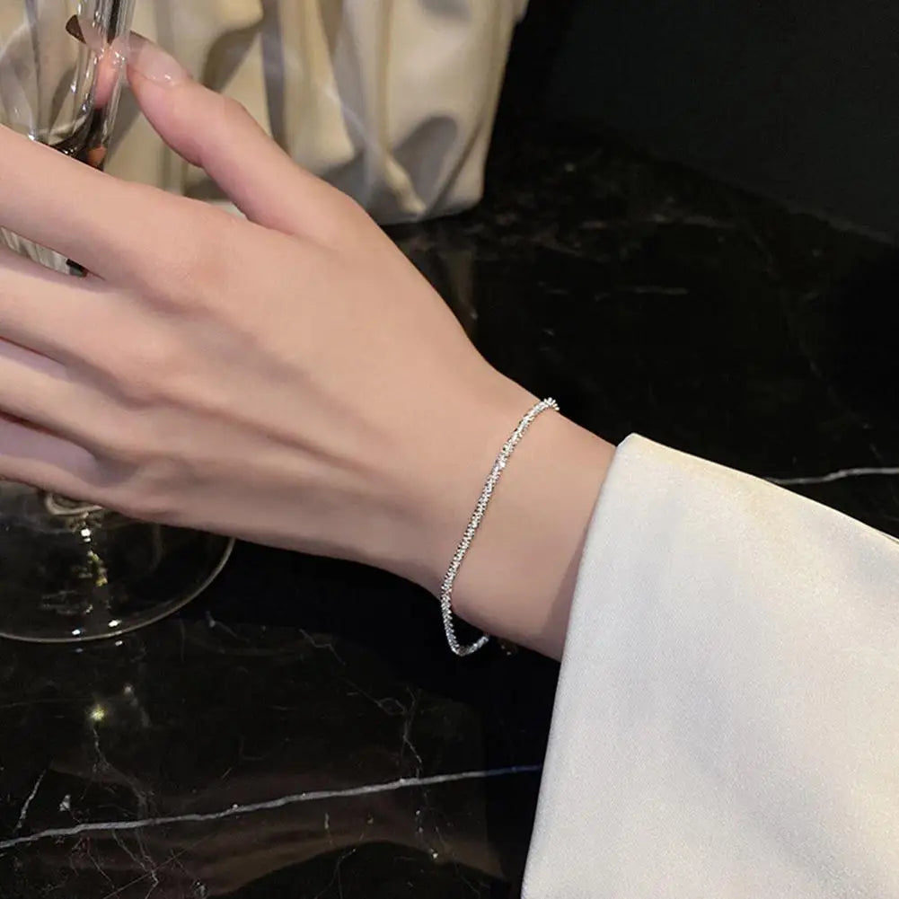 Lumin Delicate Light-Reflecting Chain Bracelet
