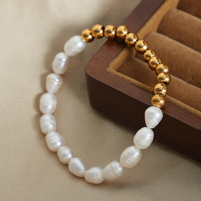 Calla Freshwater Pearl and Beaded Bracelet